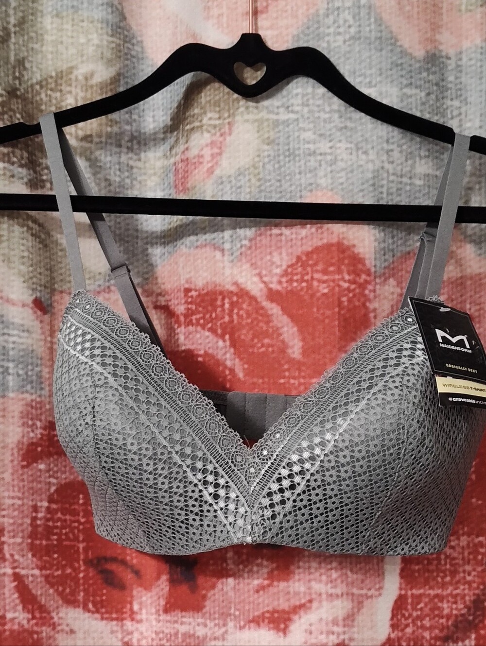 NWT 34D Sage Green Maidenform Wireless Tshirt Bra